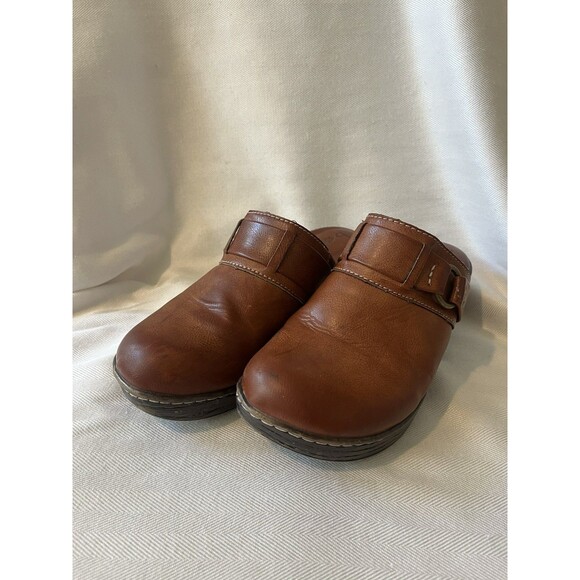 b.o.c. Platform Comfort Clogs Slip On Mule Shoe’s Size 7 Brown w/ Buckle Accent - Picture 2 of 10